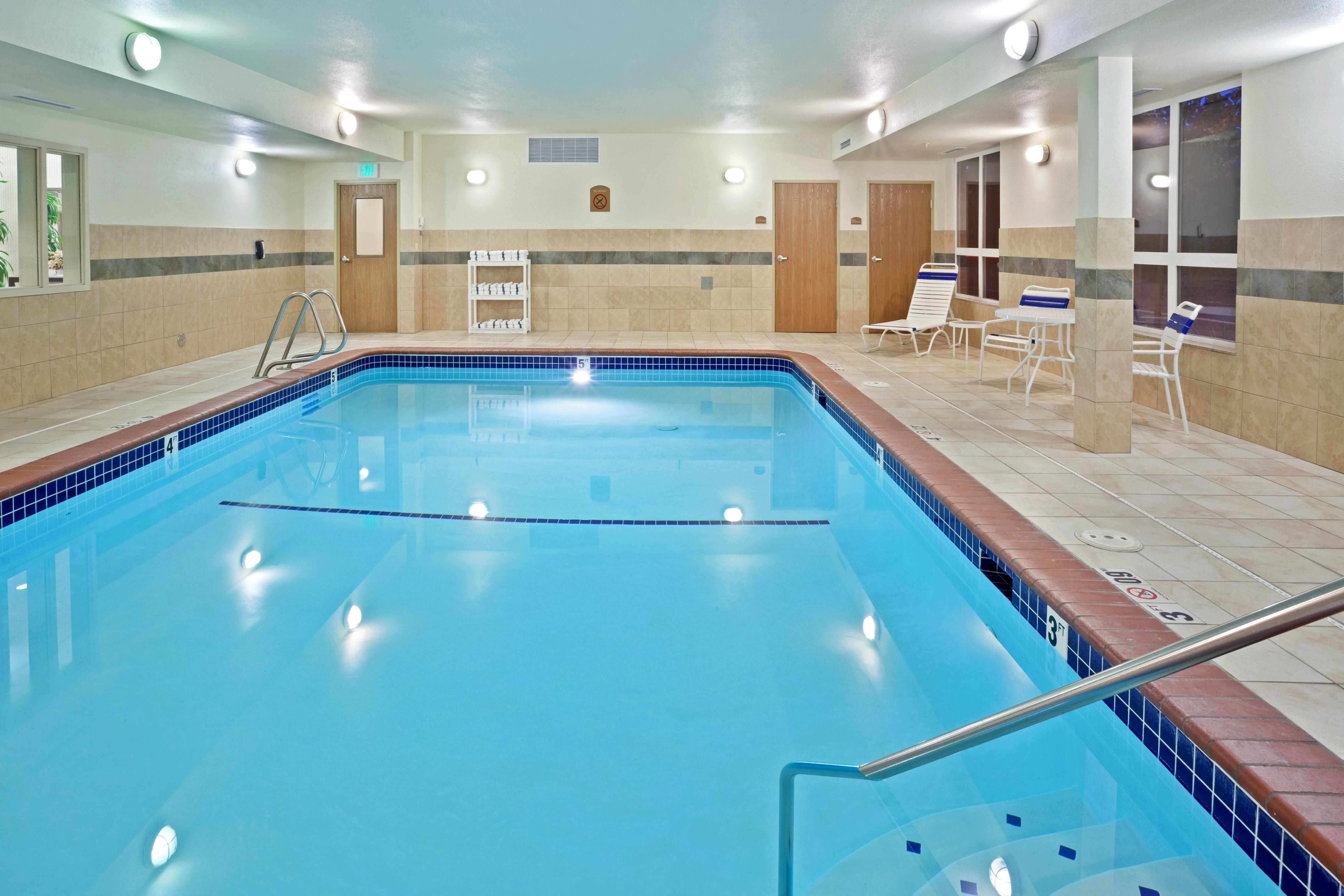 Holiday Inn Express & Suites Lacey - Olympia By Ihg Esterno foto
