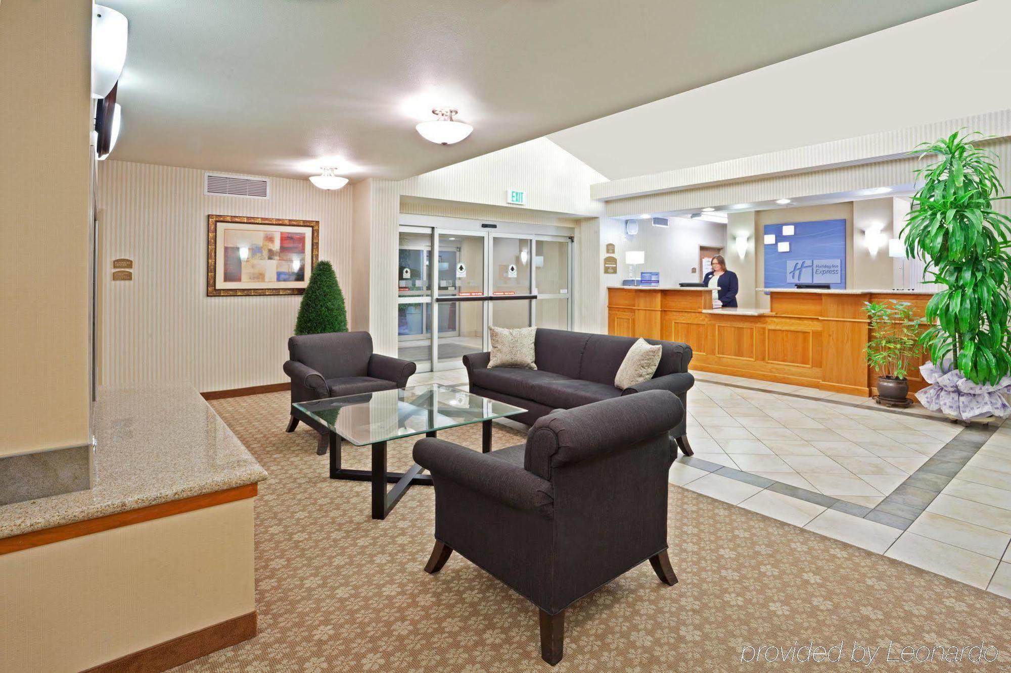 Holiday Inn Express & Suites Lacey - Olympia By Ihg Esterno foto