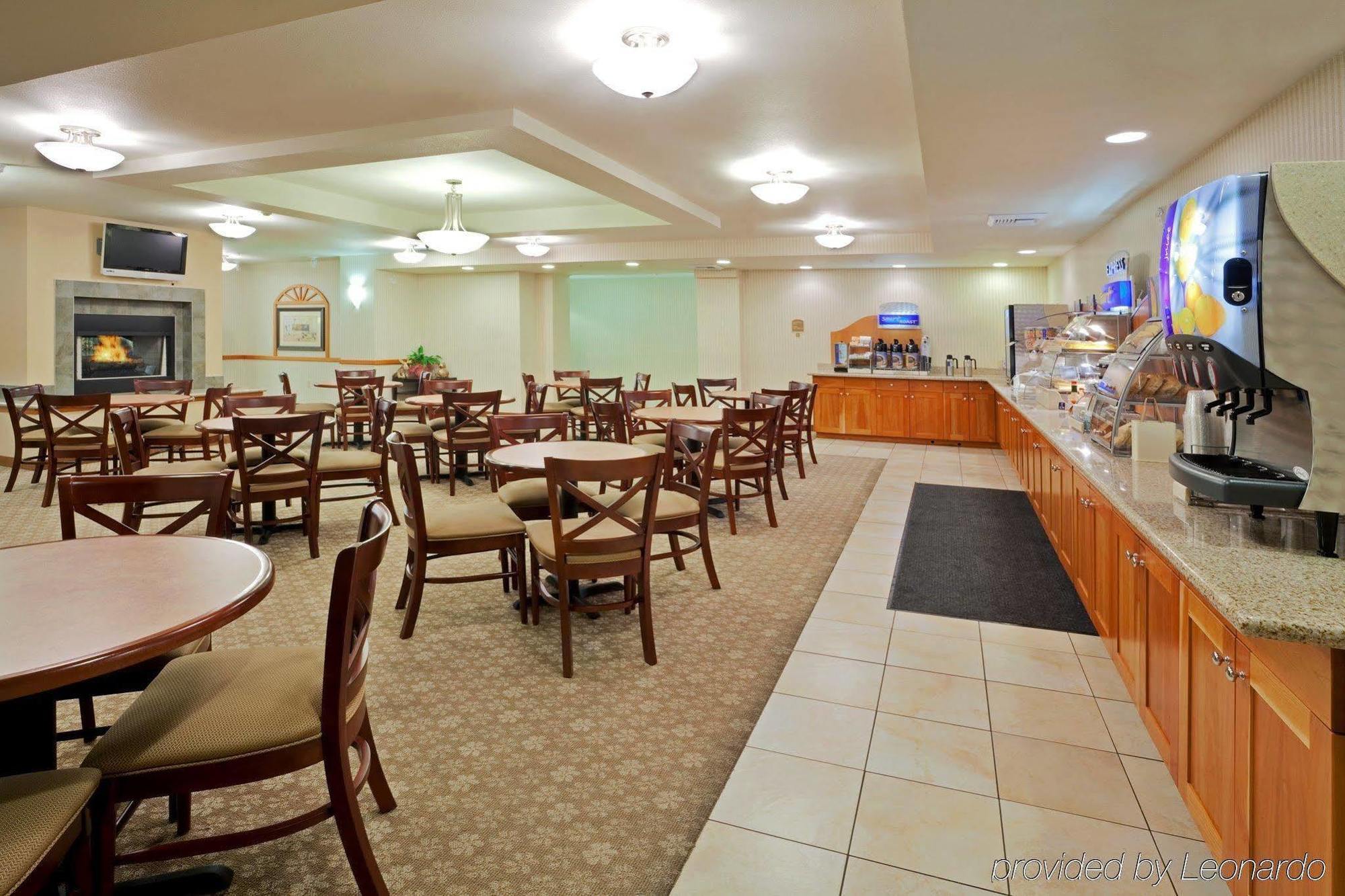 Holiday Inn Express & Suites Lacey - Olympia By Ihg Esterno foto