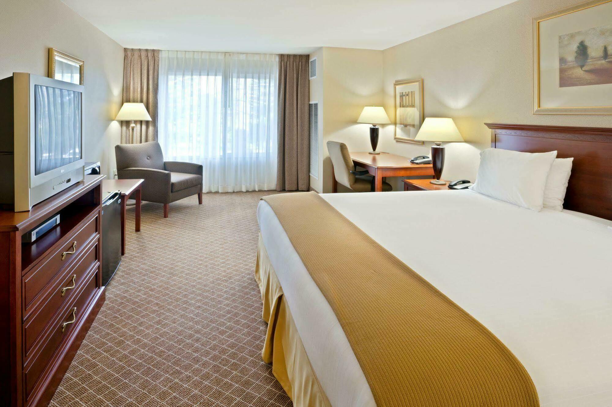 Holiday Inn Express & Suites Lacey - Olympia By Ihg Esterno foto